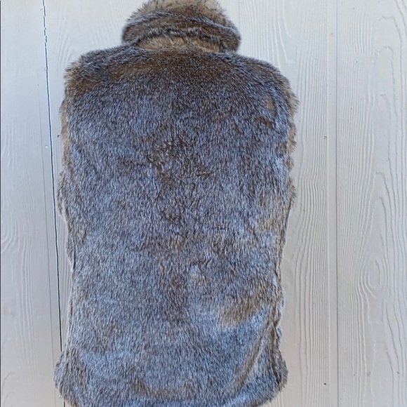 HAROLD’S REVERSIBLE FAUX 2-IN-1 BROWN VEST SIZE M - Picture 7 of 9